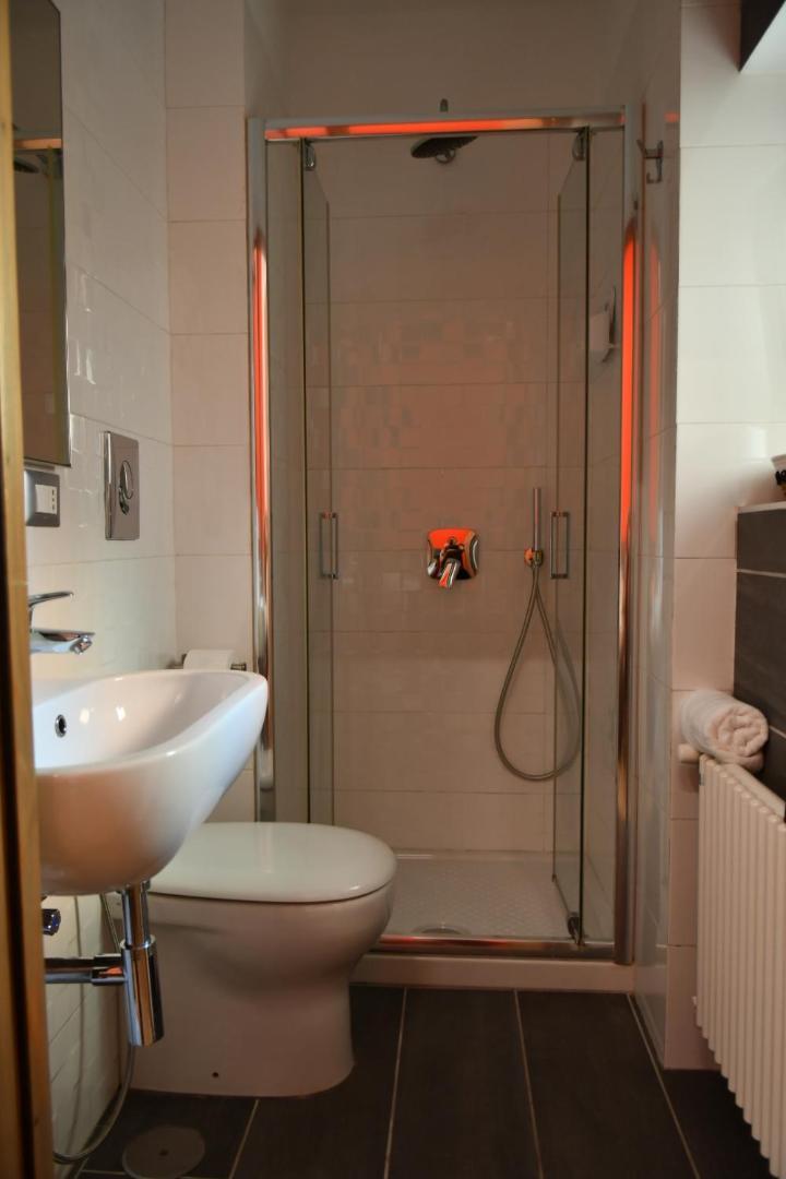 Antico Palazzo Bed & Breakfast Салерно Екстериор снимка